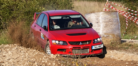 Sõidunaudingu said 4WD klassi võistlejad vaid kruusakatsetelt. Foto: Martin Nõgu