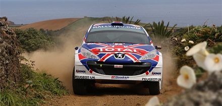 Kris Meeke - Paul Nagle autol Peugeot 207 S2000. Foto: ircseries.com