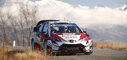 Kris Meeke ja Sébastien Marshall ralli testikatsel. Foto: Toyota Gazoo Racing