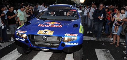 Carlos Sainz - Michel Perin Volkswagen Touaregil. Foto: Volkswagen