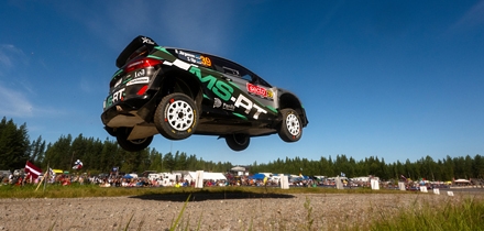 Romet J&uuml;rgenson ja Siim Oja Soome MM-rallil. Foto: Jaanus Ree / Red Bull CP
