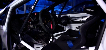 Täna istub Egon Kaur taas Ford Fiesta R2 rallimasina rooli. Foto: Kaur Motorsport
