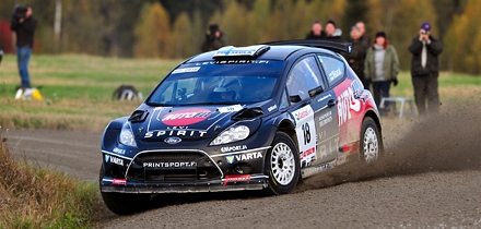 Rallivõiduni jõudsid Jarkko Nikara - Petri Nikara. Foto: Marko Mäkinen / AKK Sports Oy