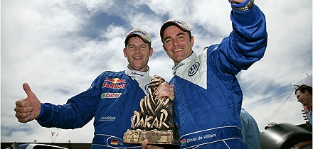 Dakari ralli võitjad Giniel De Villiers ja Dirk von Zitzewitz. Foto: Volkswagen