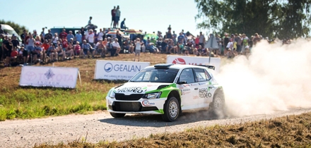 Esikoha saavutanud Vaidotas Žala - Andris Mālnieks võitsid kolmeteistkümnest lisakatsest 12. Foto: Samsonas Rally Rokiškis