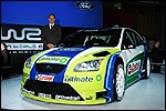 BP-Ford rallimeeskonna tehnikadirektor Christian Loriaux ja uus Ford Focus RS WRC 06. Foto: Ford