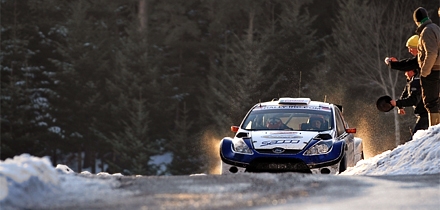 Mikko Hirvonen ja Jarmo Lehtinen võistlusrajal. Foto: ircseries.com